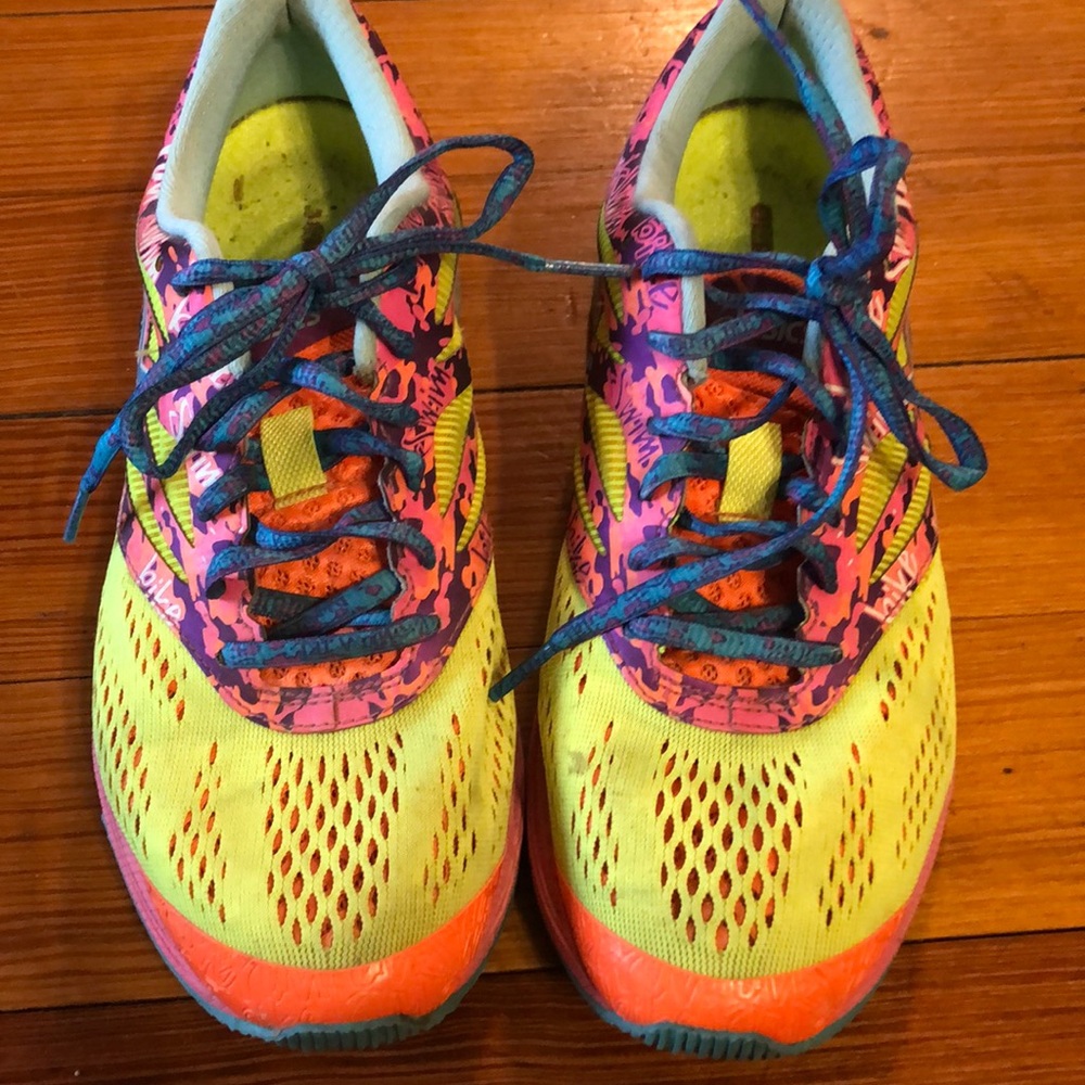 Asics Noosa neon sneakers